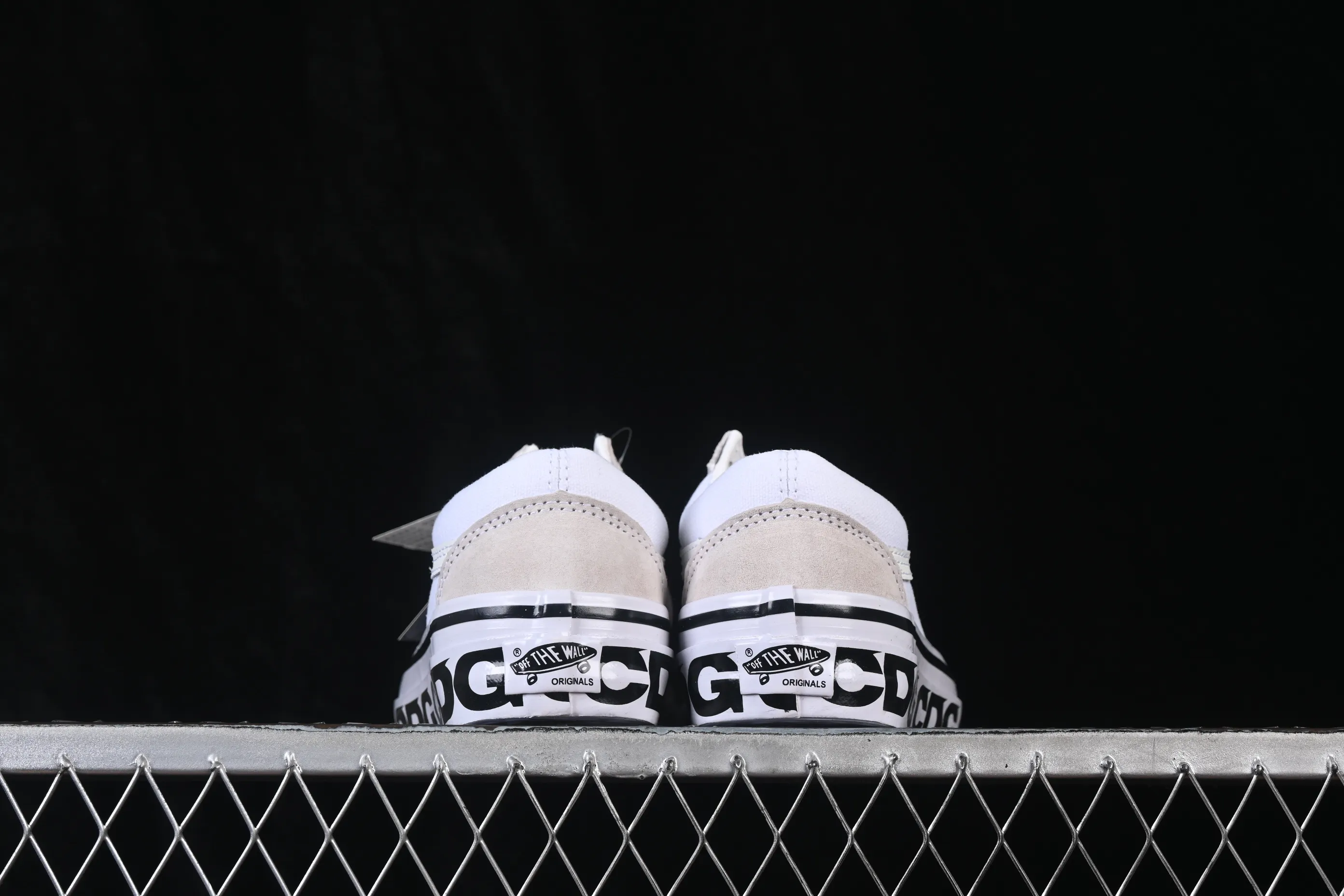 All categories Vans Vans series Vans Low Vans low top Vans Old Skool Vans low-top casual skateboard shoes VN0A4P3XQLZ